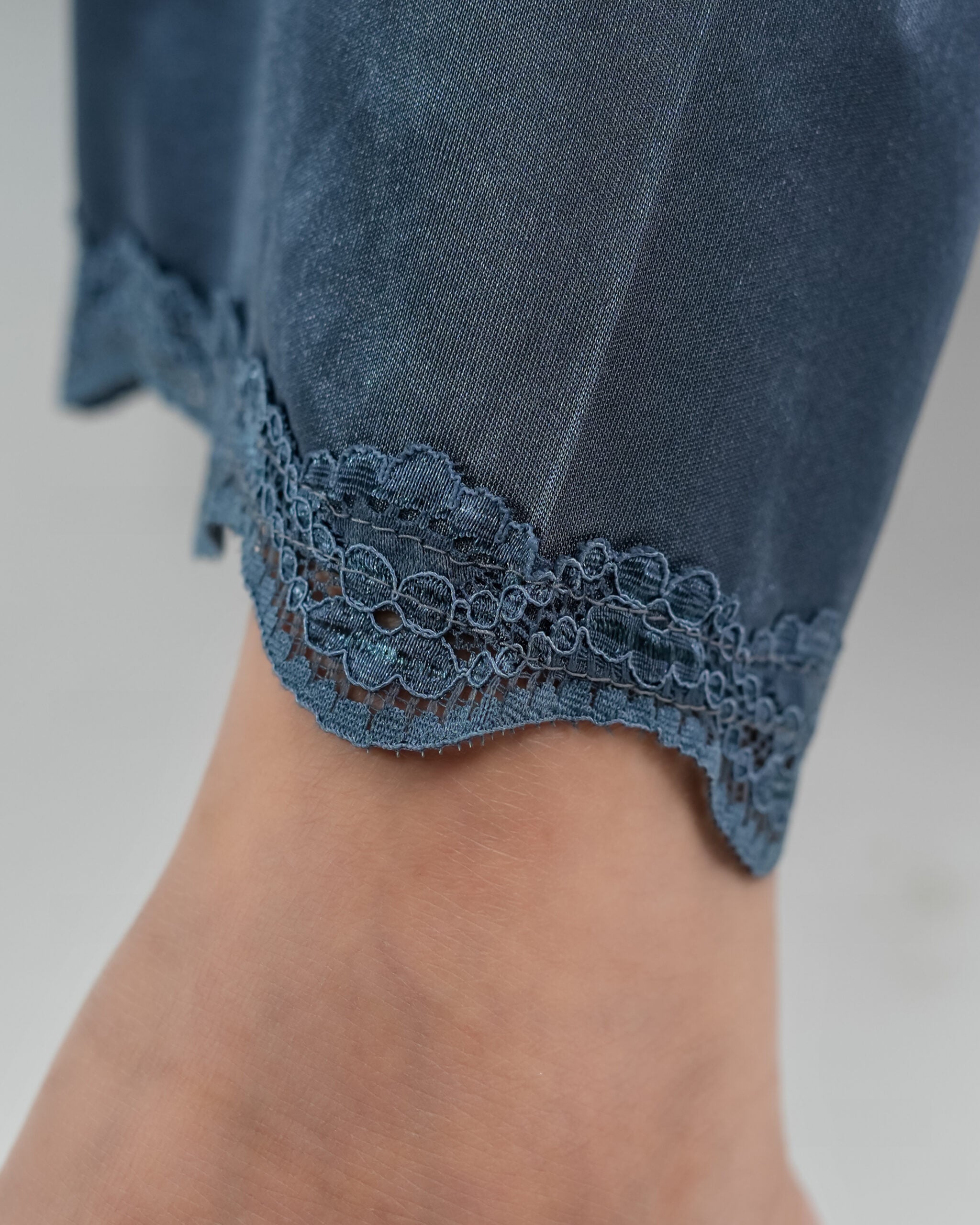 ComfySilk PJ- 2 Pc Set – Ocean Grey